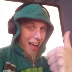 Meet your Posher, Nicholas